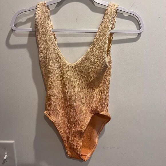 Bound by Bond-eye Au The Mara Womens Rose Gold One Piece Swimsuit OS V Neck NWT - Picture 9 of 12